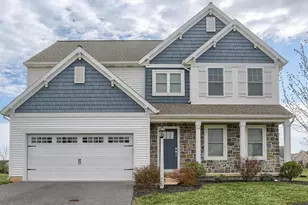 14 Danbury Dr, Mechanicsburg, PA 17050 - Photo 1