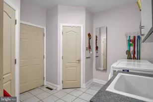 2004 Mountain Pine Dr, Mechanicsburg, PA 17050 - Photo 33