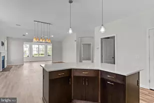 528 Allegiance Dr, Mechanicsburg, PA 17050 - Photo 7