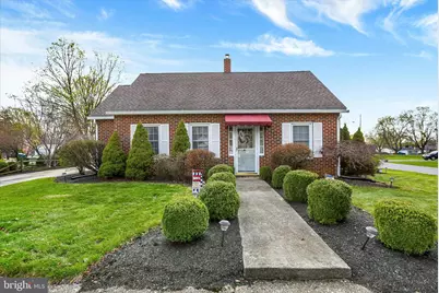 607 Woodland Avenue, Mount Holly Springs, PA 17065 - Photo 1