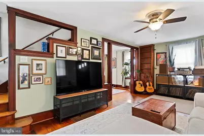 609 N East Street, Carlisle, PA 17013 - Photo 5