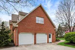 1785 Summerfield Dr, Mechanicsburg, PA 17055 - Photo 3