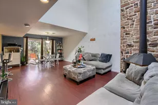 704 Cedar Ridge Ln, Mechanicsburg, PA 17055 - Photo 5