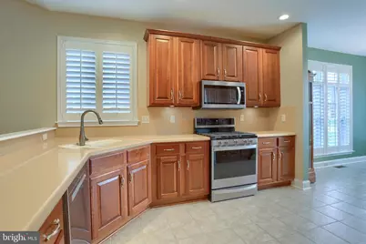 5405 Rivendale Boulevard, Mechanicsburg, PA 17050 - Photo 7