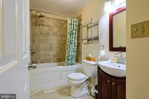 6104 Locust Ln, Mechanicsburg, PA 17050 - Photo 19