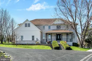 7 Beverly Ct, Carlisle, PA 17015 - Photo 1