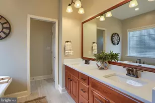 1720 Sawyer Ln, Mechanicsburg, PA 17050 - Photo 29