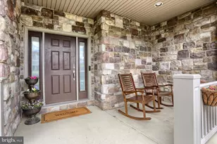 1720 Sawyer Ln, Mechanicsburg, PA 17050 - Photo 5