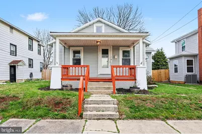 121 E Portland Street, Mechanicsburg, PA 17055 - Photo 1