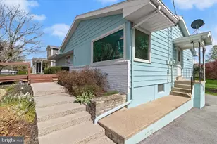 913 Gobin St, Carlisle, PA 17013 - Photo 5