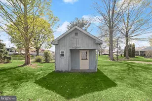 913 Gobin St, Carlisle, PA 17013 - Photo 49