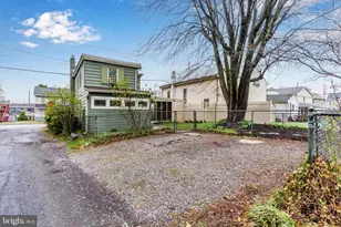 229 W Simpson St, Mechanicsburg, PA 17055 - Photo 27