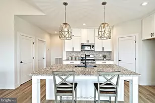 401 Stickley Dr, Mechanicsburg, PA 17055 - Photo 7