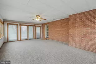 205 N Middlesex Rd, Carlisle, PA 17013 - Photo 15