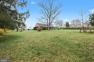 205 N Middlesex Rd, Carlisle, PA 17013 - Photo 25