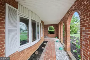 205 N Middlesex Rd, Carlisle, PA 17013 - Photo 3