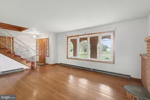 205 N Middlesex Rd, Carlisle, PA 17013 - Photo 5