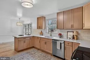 600 Rocky Dr, Boiling Springs, PA 17007 - Photo 7