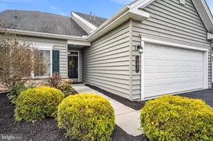 307 Valor Dr, Mechanicsburg, PA 17050 - Photo 3