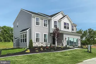 35 Long Bnd Dr, Carlisle, PA 17015 - Photo 1