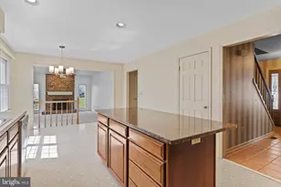 914 Maplewood Ln, Enola, PA 17025 - Photo 5