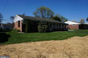 130 Wesley Dr, Mechanicsburg, PA 17055 - Photo 3