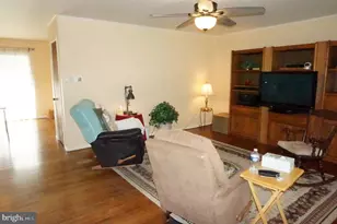 130 Wesley Dr, Mechanicsburg, PA 17055 - Photo 5