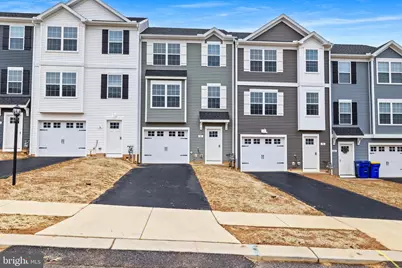 9 Heather Cir, Carlisle, PA 17013 - Photo 1