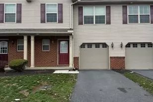 6402 Creekbend Dr, Mechanicsburg, PA 17050 - Photo 1