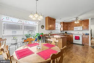 121 Oriole Dr, Carlisle, PA 17013 - Photo 11