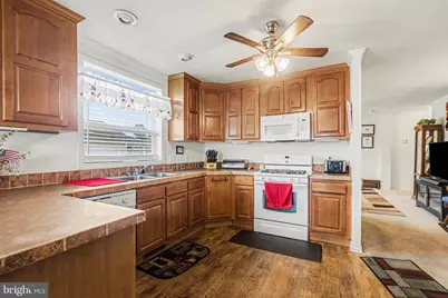 121 Oriole Drive, Carlisle, PA 17013 - Photo 13