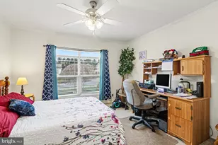 121 Oriole Dr, Carlisle, PA 17013 - Photo 23