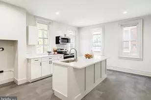 225 N College St, Carlisle, PA 17013 - Photo 9
