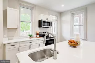 225 N College St, Carlisle, PA 17013 - Photo 13