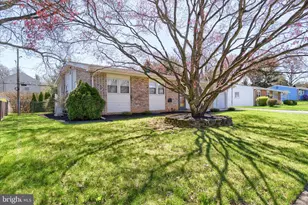 5202 Royal Dr, Mechanicsburg, PA 17055 - Photo 3