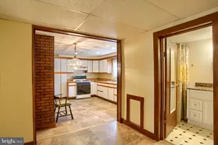 430 N East St, Carlisle, PA 17013 - Photo 15