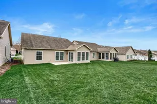 47 Keswick Dr, Mechanicsburg, PA 17050 - Photo 11