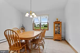 924 W Trindle Rd, Mechanicsburg, PA 17055 - Photo 13