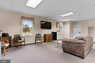 924 W Trindle Rd, Mechanicsburg, PA 17055 - Photo 27