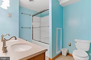 924 W Trindle Rd, Mechanicsburg, PA 17055 - Photo 39