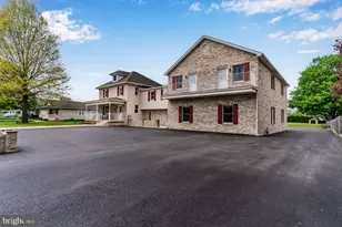 924 W Trindle Rd, Mechanicsburg, PA 17055 - Photo 3