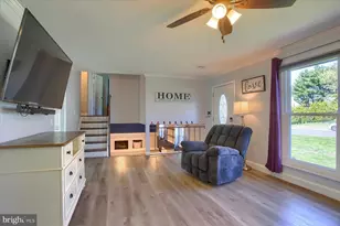 915 Derbyshire Ave, Mechanicsburg, PA 17055 - Photo 9