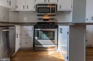 202 Walnut St, Lemoyne, PA 17043 - Photo 11