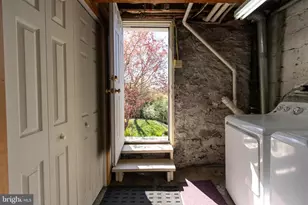 202 Walnut St, Lemoyne, PA 17043 - Photo 31