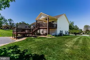 22 Cobblestone Dr, Carlisle, PA 17015 - Photo 25