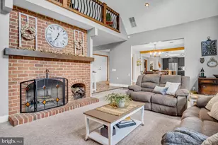 300 Hollowbrook Dr, Carlisle, PA 17013 - Photo 11