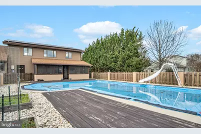 300 Hollowbrook Drive, Carlisle, PA 17013 - Photo 3