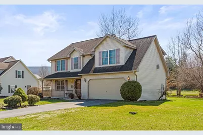 138 Westgate Dr, Mount Holly Springs, PA 17065 - Photo 3