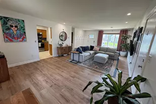 313 Croghan Dr, Carlisle, PA 17013 - Photo 3