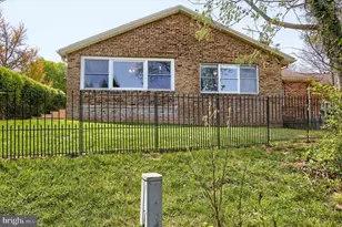 313 Croghan Dr, Carlisle, PA 17013 - Photo 47